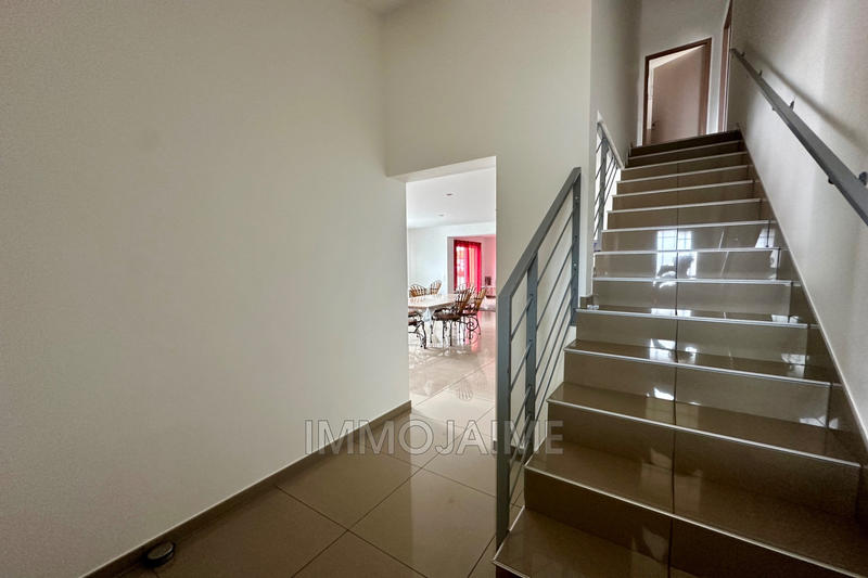 Villa - 136 m² - 4 pièces