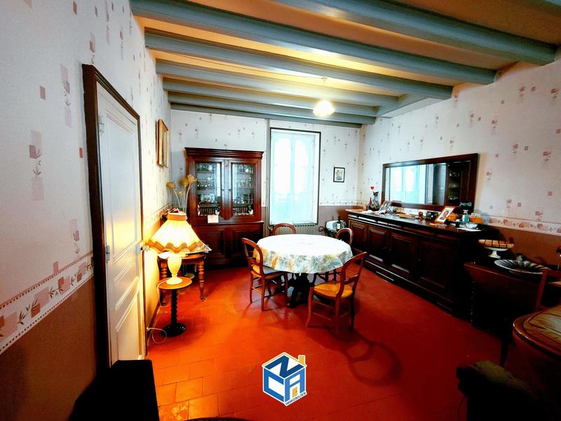 Maison - 165 m² - 7 pièces