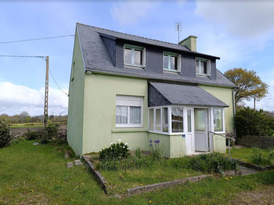 Maison - 107 m² - 7 pièces