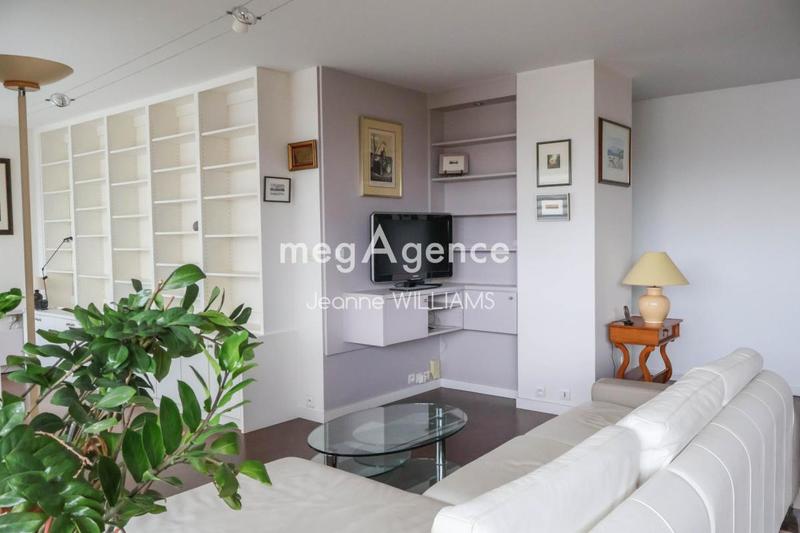 Appartement - 81 m² - 3 pièces