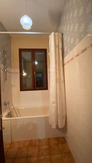 Maison - 130 m² - 4 pièces