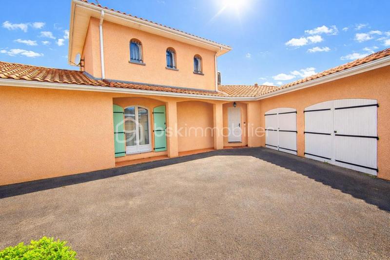 Villa - 160 m² - 6 pièces