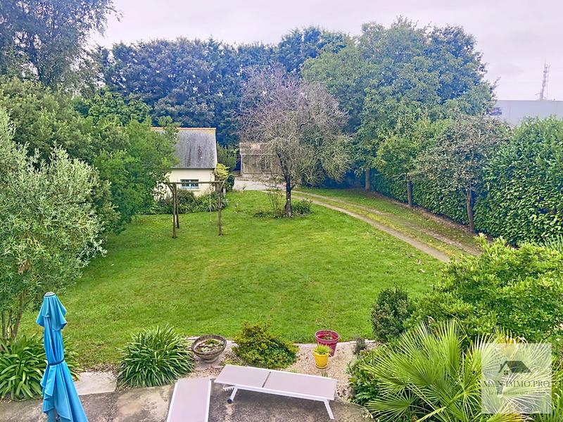 Maison - 166 m² - 6 pièces