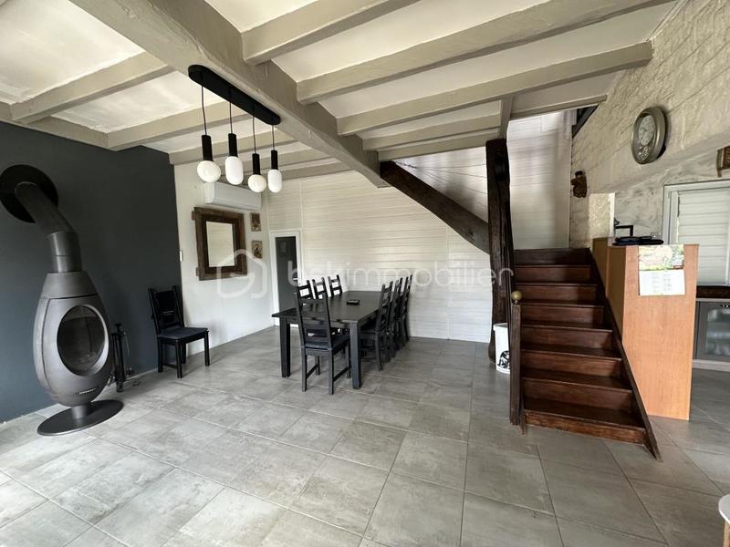 Maison ancienne - 180 m² - 7 pièces