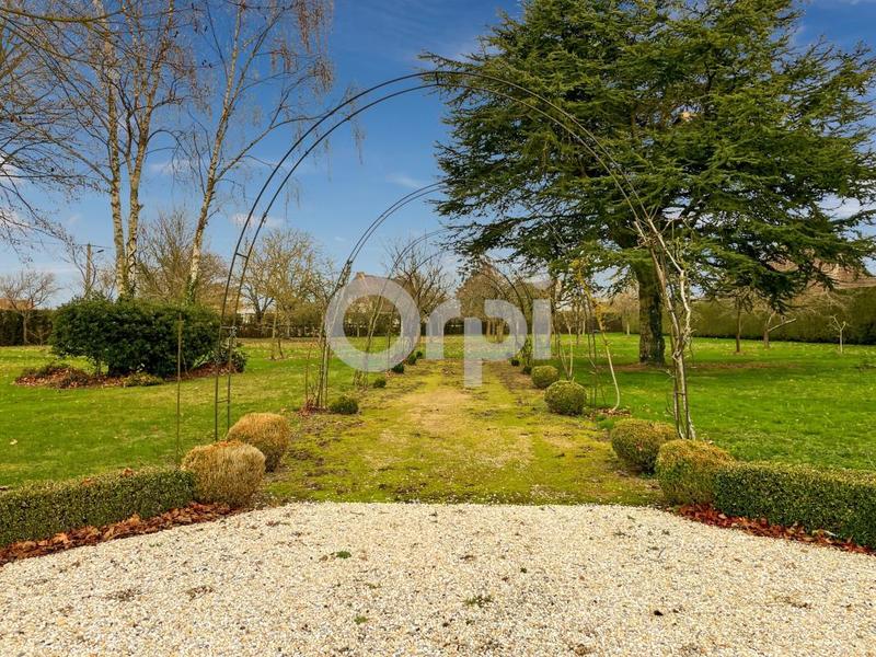 Propriété - 236 m² - 6 pièces