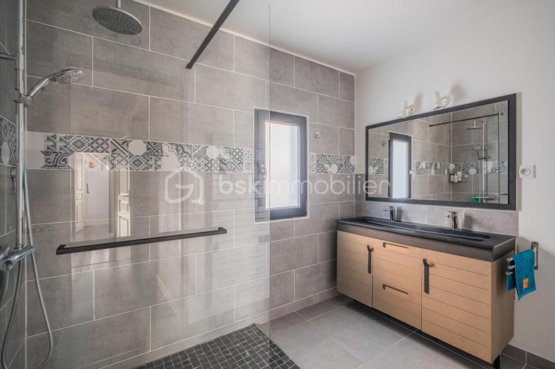 Maison de ville - 120 m² - 5 pièces