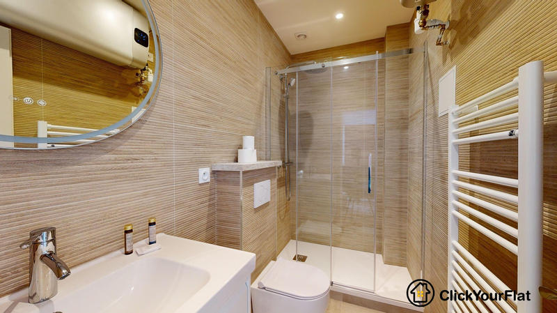 Local commercial - 45 m² - 3 pièces