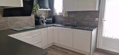 Appartement - 110 m² - 4 pièces