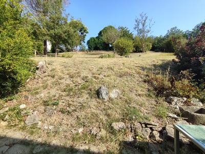 Terrain - 700 m²