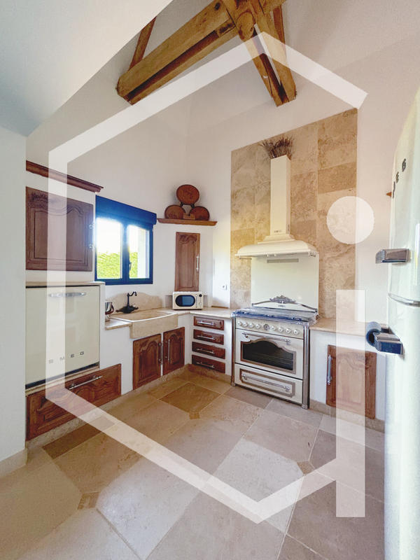 Propriété - 124 m² - 4 pièces