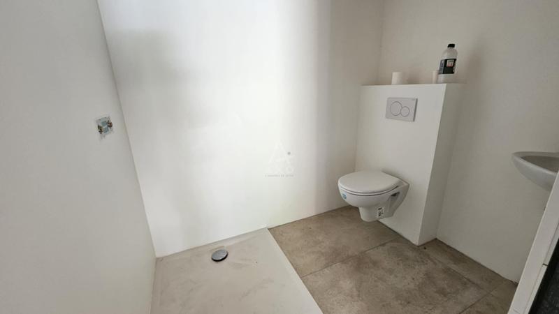 Maison - 99 m² - 2 pièces