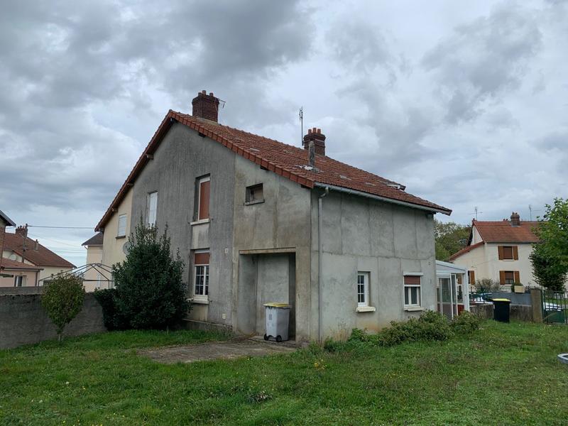 Maison - 96 m² - 4 pièces