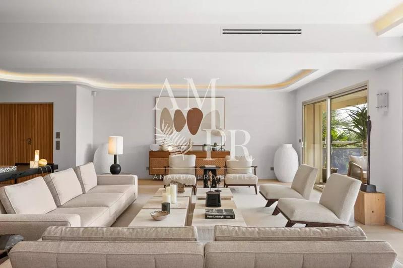 Villa sur toit - 315 m² - 7 pièces