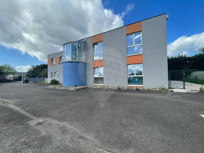 Bureau - 512 m² - 10 pièces