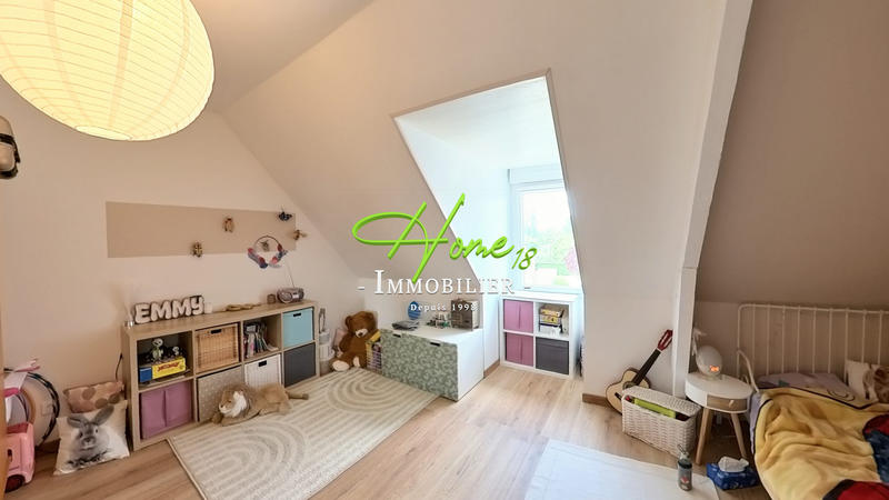 Maison - 135 m² - 6 pièces