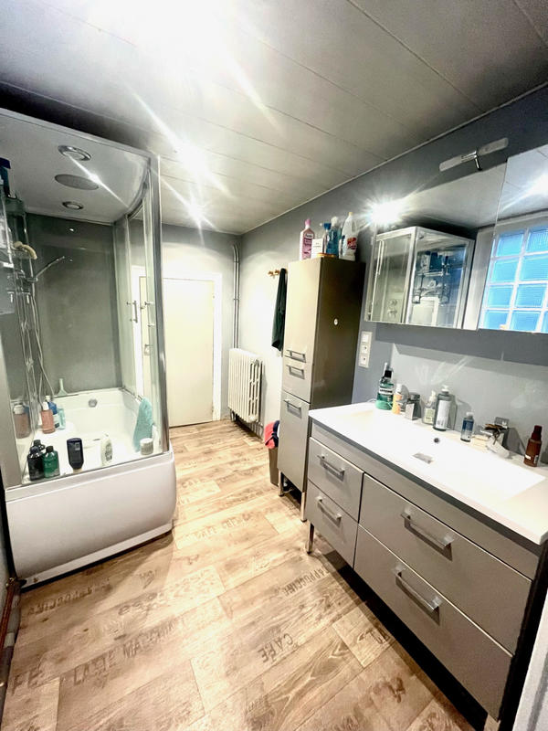 Maison - 150 m² - 7 pièces