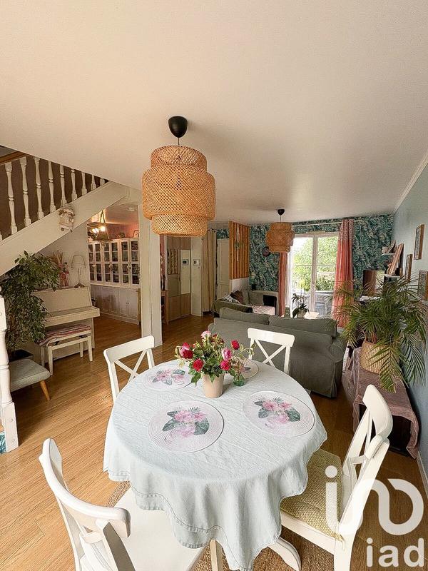 Maison - 122 m² - 6 pièces