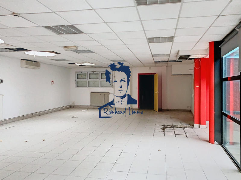 Local d'activités - 400 m² - 9 pièces