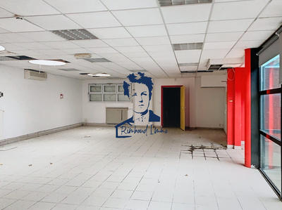 Local d'activités - 400 m² - 9 pièces