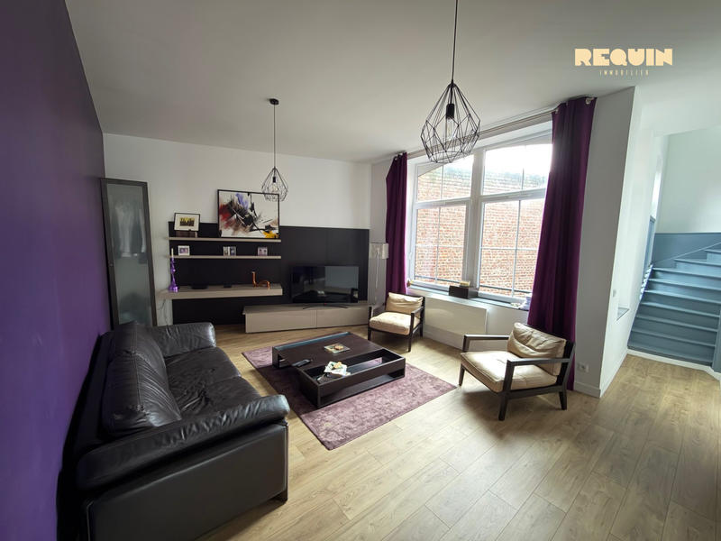 Appartement - 96 m² - 5 pièces