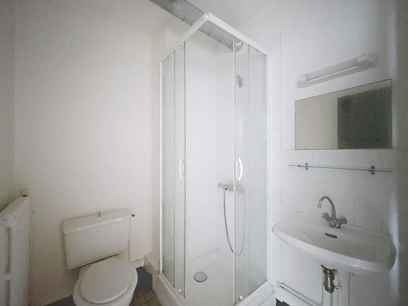 Studio - 15 m² - 1 pièce