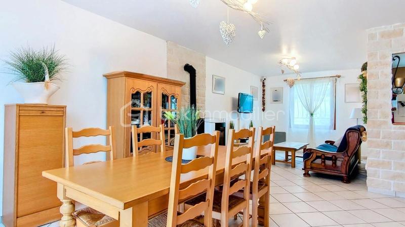 Maison - 105 m² - 4 pièces