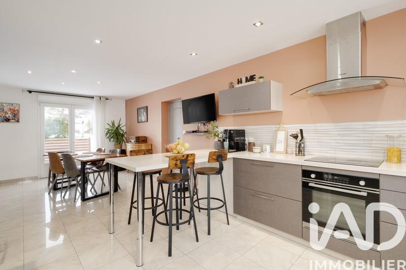 Maison - 168 m² - 7 pièces