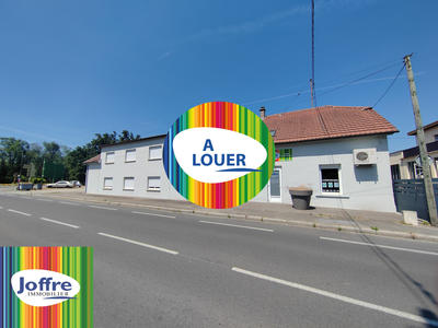 Local commercial - 95 m² - 2 pièces
