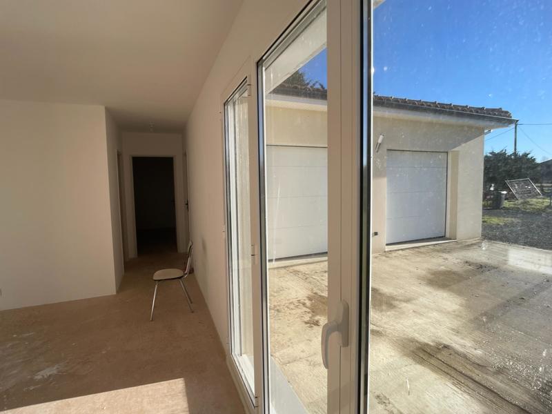 Maison - 196 m² - 9 pièces