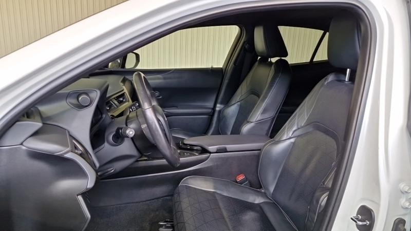 Lexus Ux 250h 2wd