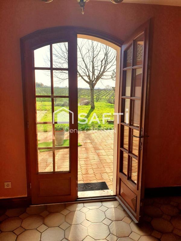 Maison - 182 m² - 7 pièces