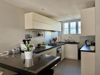 Appartement - 79 m² - 4 pièces