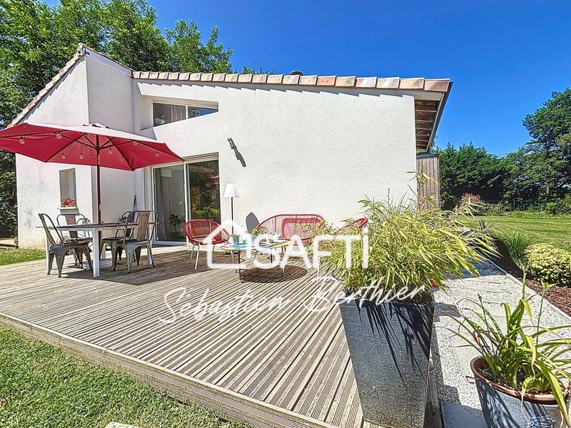 Maison - 145 m² - 4 pièces