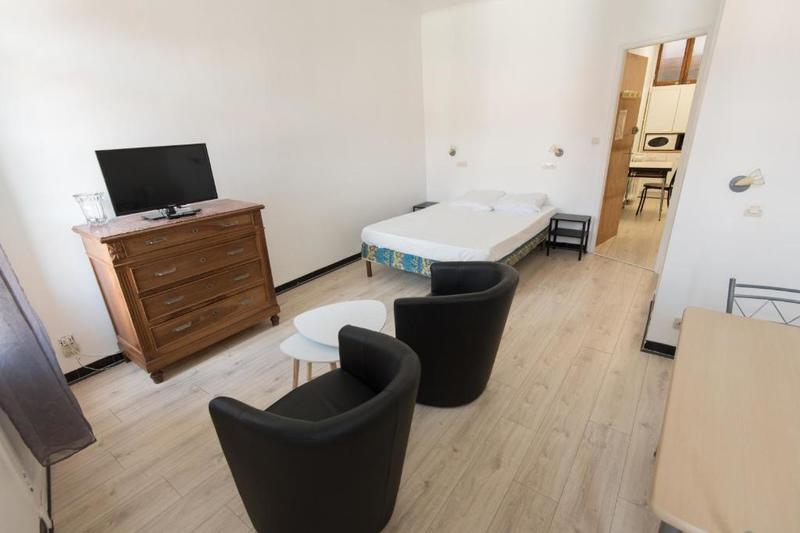 Immeuble - 110 m² - 7 pièces