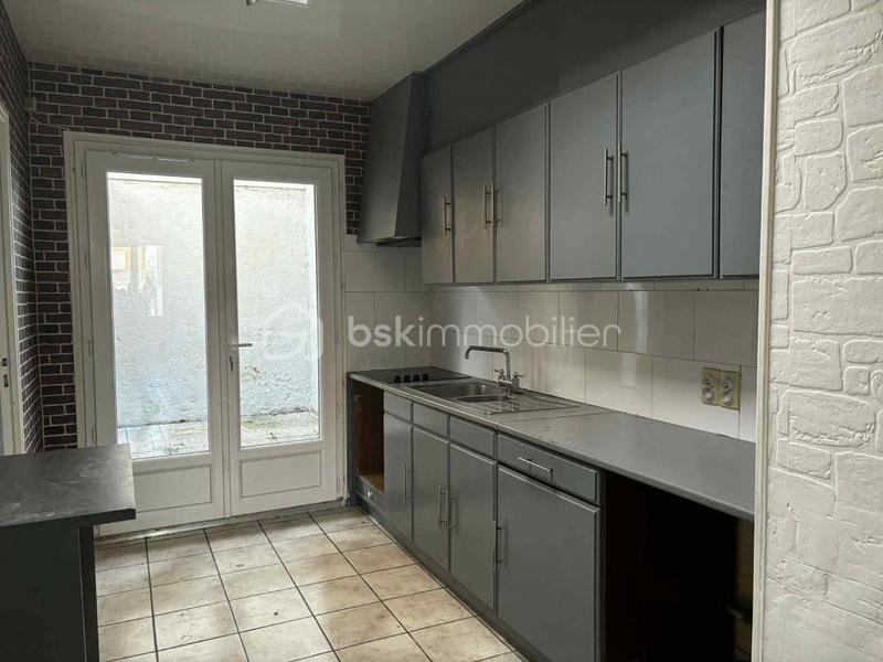 Maison - 82 m² - 5 pièces