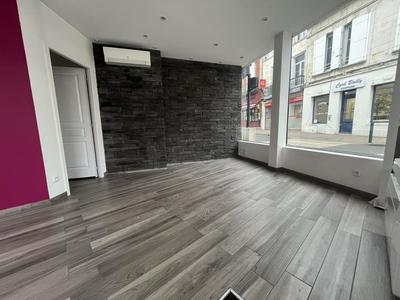 Local d'activités - 75 m² - 4 pièces