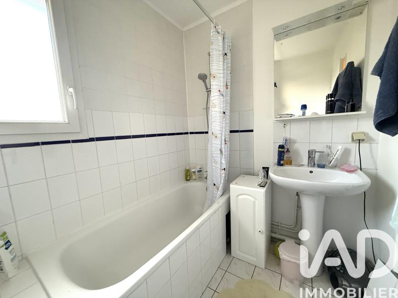 Maison - 89 m² - 5 pièces