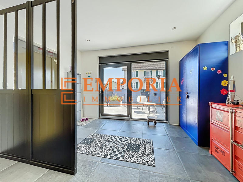 Maison - 94 m² - 4 pièces