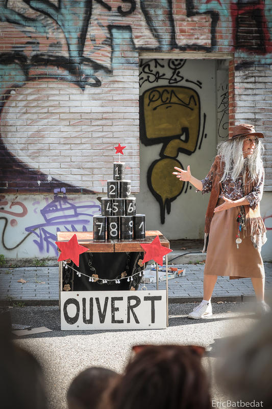 Nickel Nicole – Cie Chez ce Cher Serge