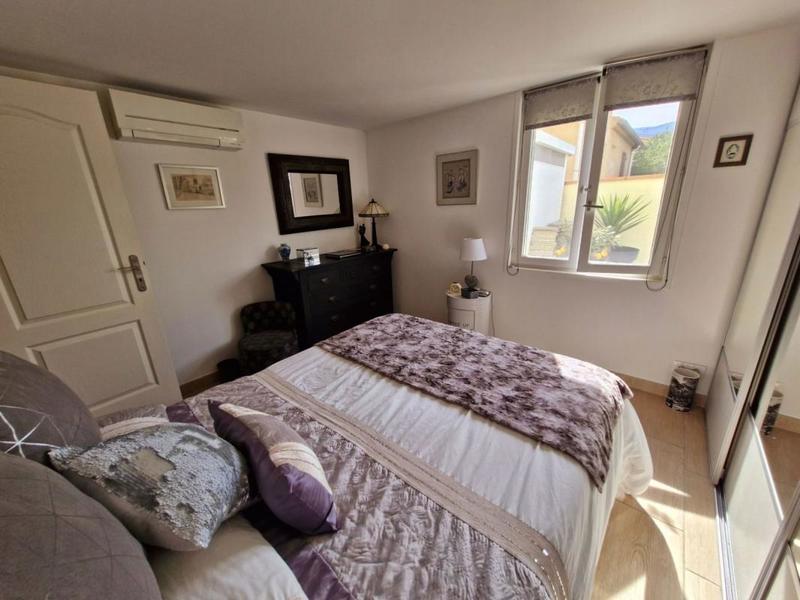 Villa - 144 m² - 6 pièces