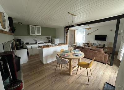 Maison en pierre - 63 m² - 4 pièces