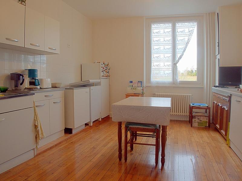 Maison - 200 m² - 7 pièces