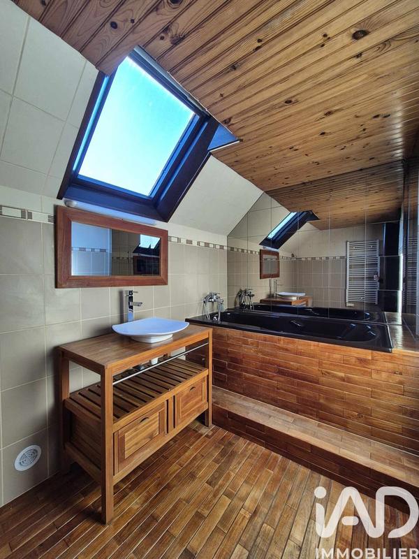 Maison - 100 m² - 4 pièces