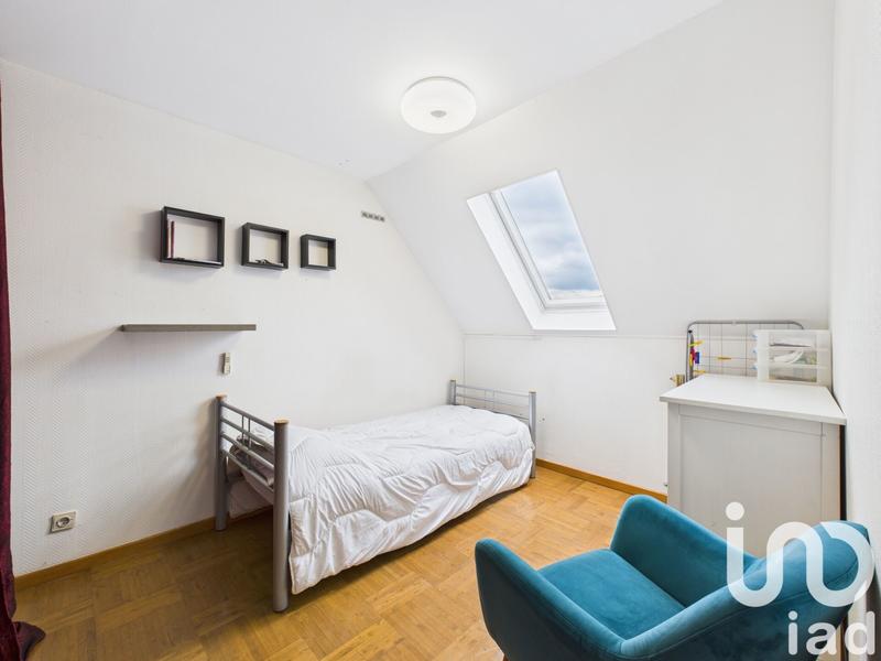 Maison - 99 m² - 4 pièces