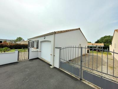 Maison - 86 m² - 4 pièces