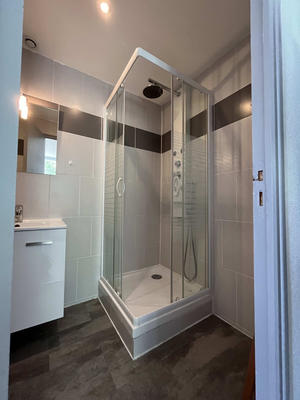 Immeuble - 42 m² - 2 pièces