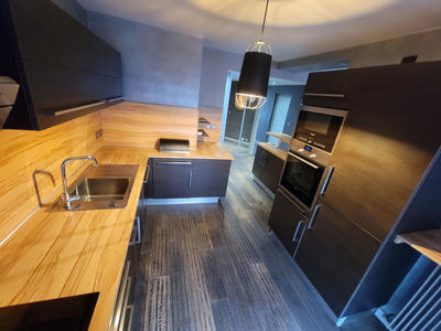 Appartement - 77 m² - 4 pièces