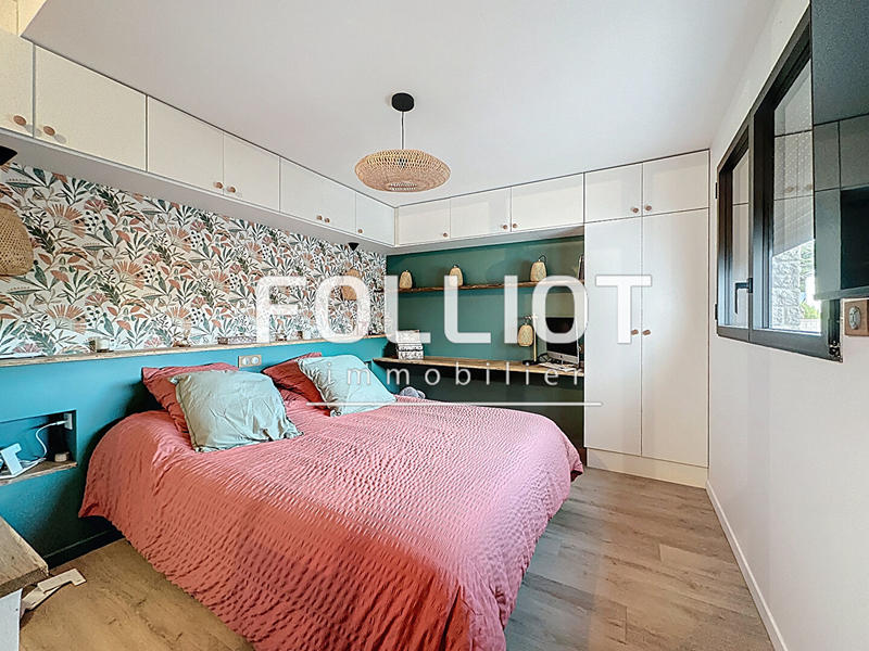 Maison - 159 m² - 7 pièces