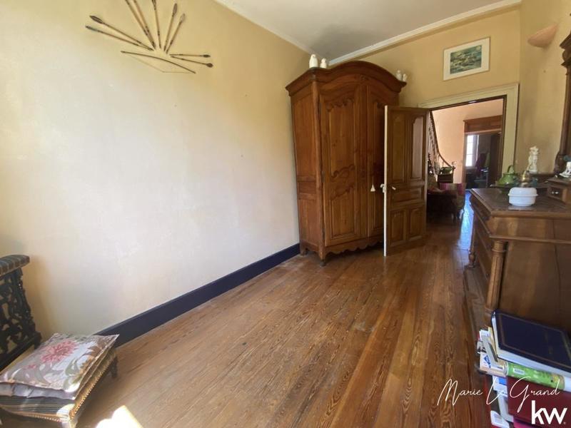 Maison - 184 m² - 7 pièces