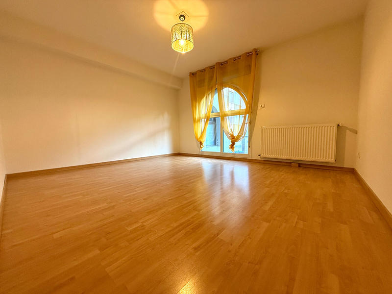 Appartement - 129 m² - 4 pièces